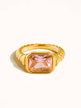 Load image into Gallery viewer, Stone Croissant Ring