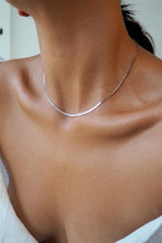 Load image into Gallery viewer, Reggie Silver Thin Chain