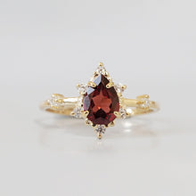 Load image into Gallery viewer, Garnet Crush Ring