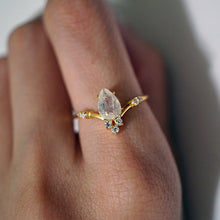 Load image into Gallery viewer, Moonstone Blossom Ring