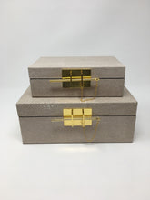 Load image into Gallery viewer, White Wood Box Set